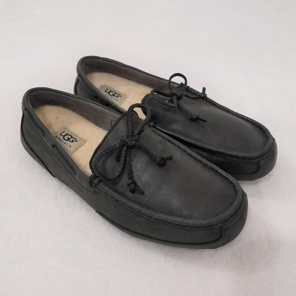 UGG Chester Slip On Loafer Moccasins